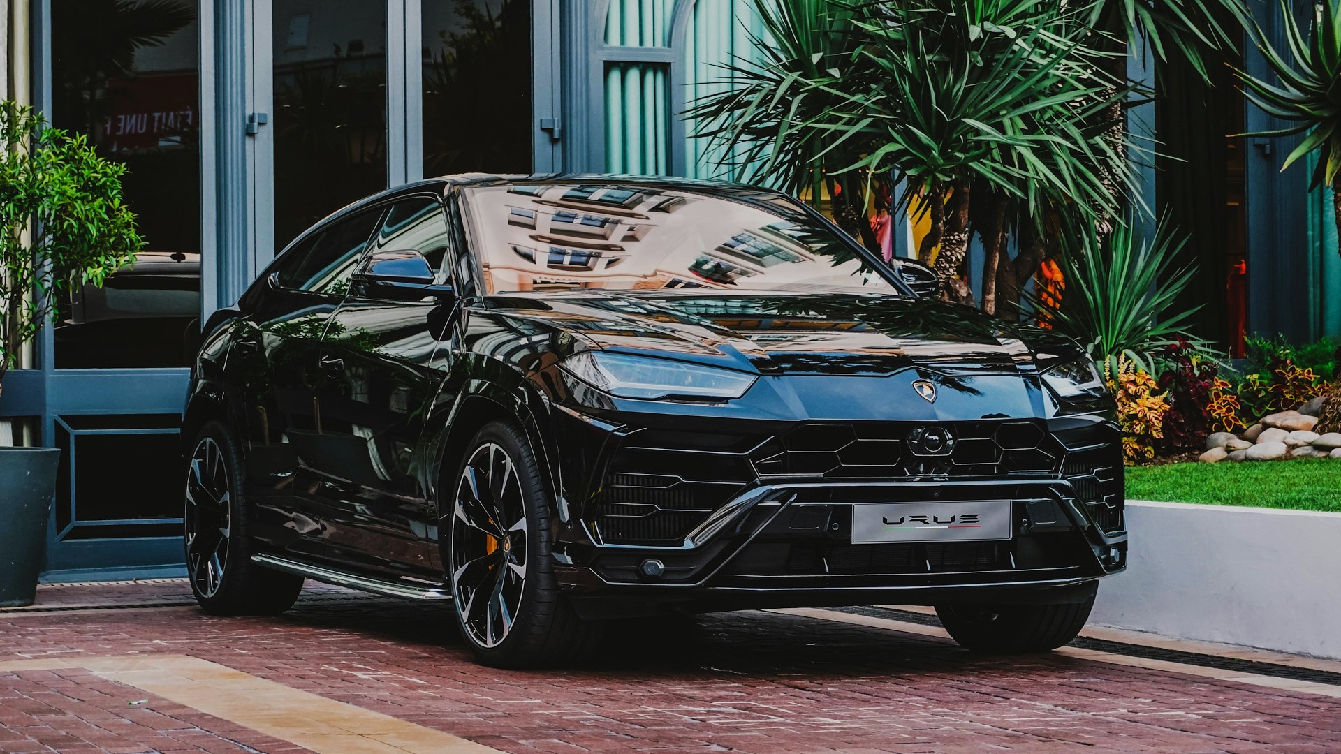 Lamborghini Urus 1